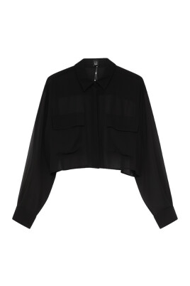 svart-georgette-crepe-cropped-skjorta
