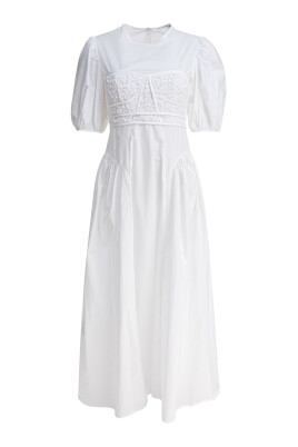 white-cotton-dress-elegant-style