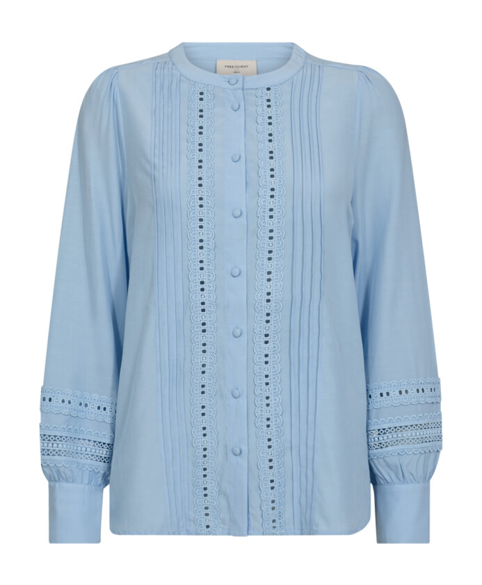 chambray-puff-sleeve-blouse
