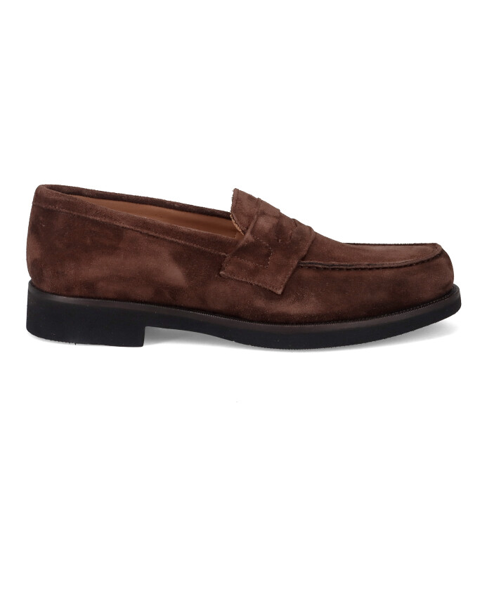 mocassin-en-daim-marron