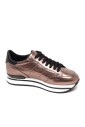 cracked-effect-shoe