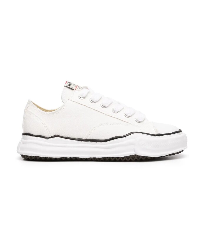 sneakers-basse-en-toile