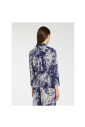 veste-elegante-en-design-array