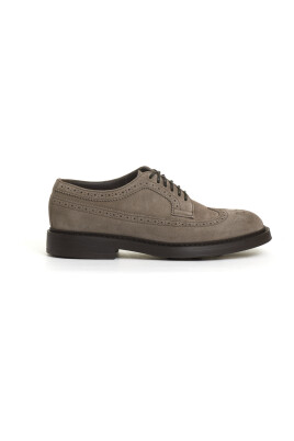 beige-veterschoenen-van-suede-derby