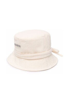 white-unisex-bob-hat
