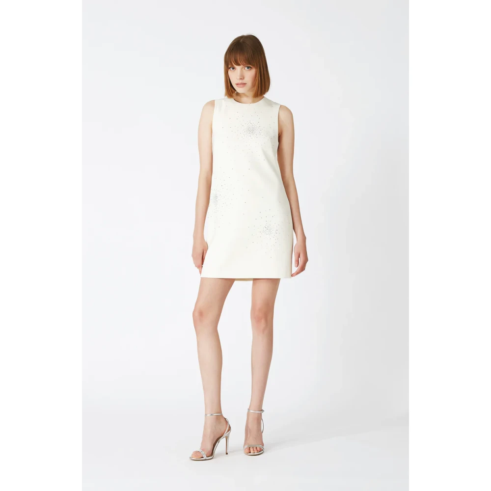 Nenette Ivoor Mouwloze Trapeziumjurk met Strass Beige Dames
