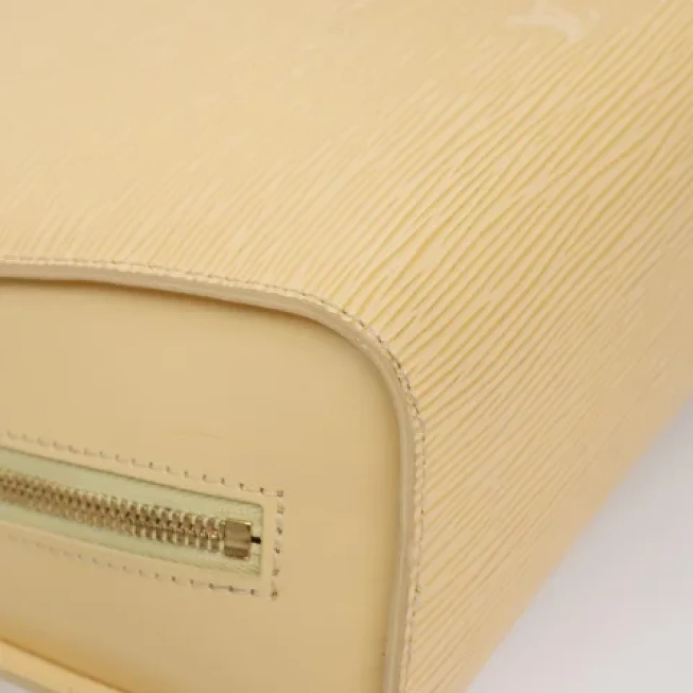 Louis Vuitton Vintage Pre-owned Leather backpacks Beige Dames