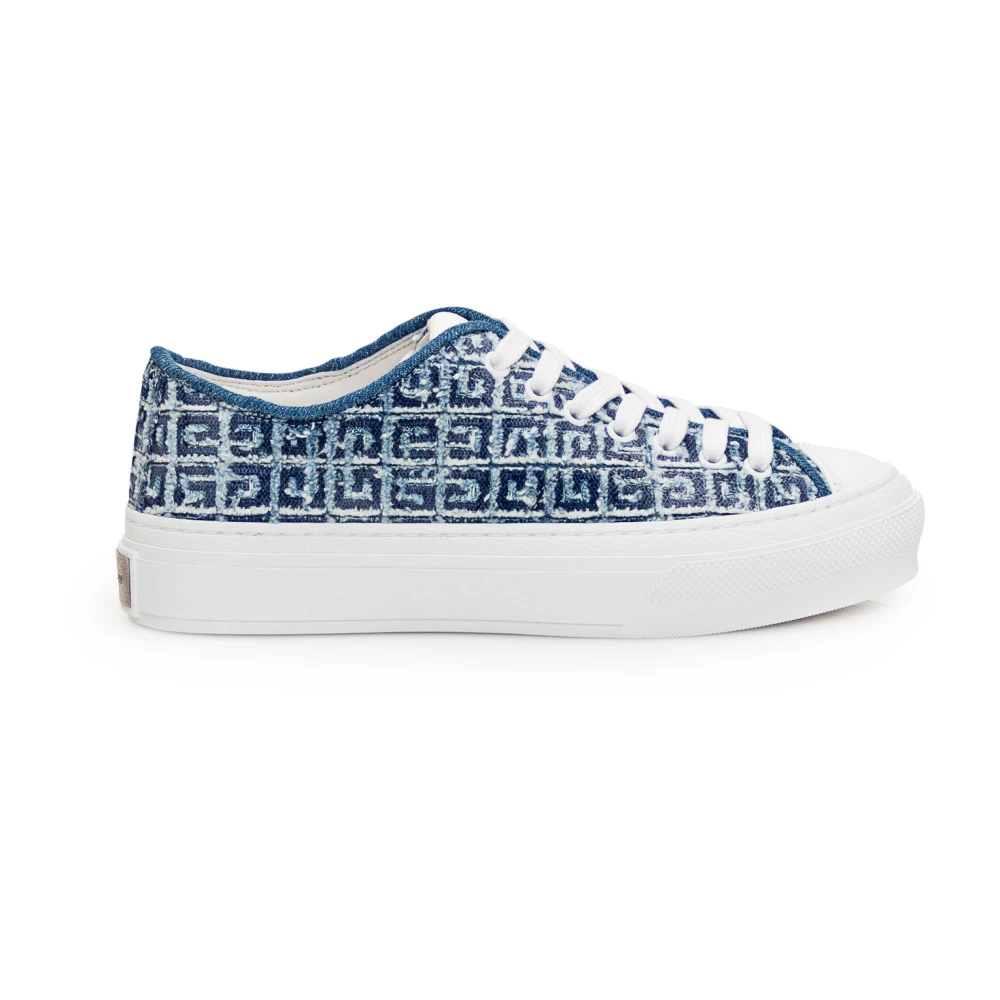 Givenchy Denim Low-Top Sneakers met All-Over Logo