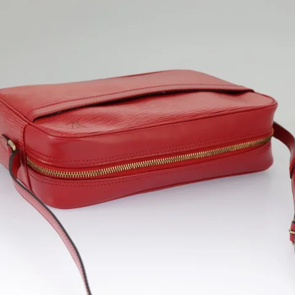 Louis Vuitton Vintage Pre-owned Leather shoulder-bags Red Dames