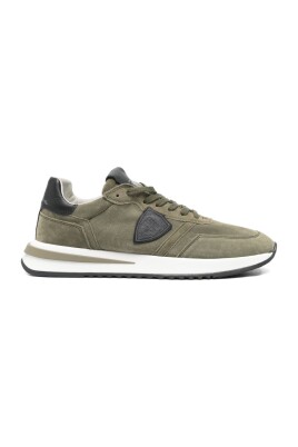 baskets-en-daim-vert-et-gris