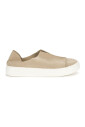 beige-sneakers-for-women
