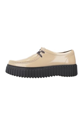 bee-patent-chaussures-a-lacets
