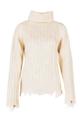 simple-golf-cut-turtleneck