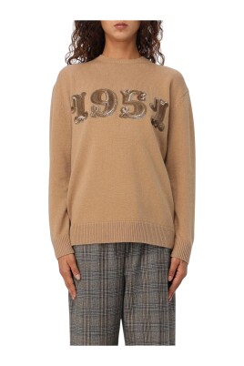 broderet-kamel-sweater