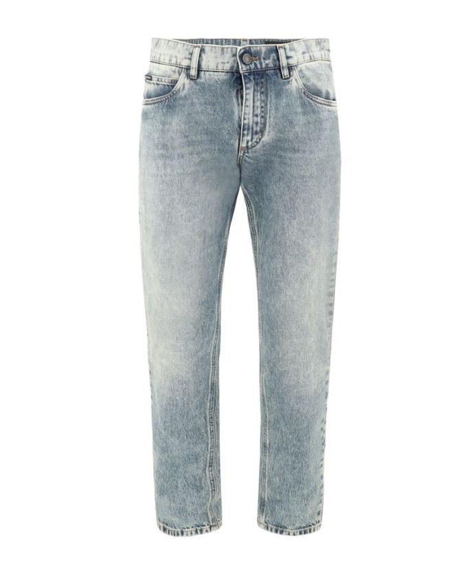 jeans-effet-use-avec-caractere