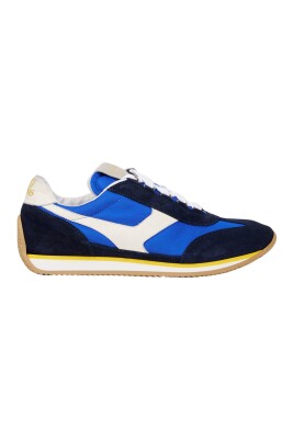 white-sneaker-trainer-74-style