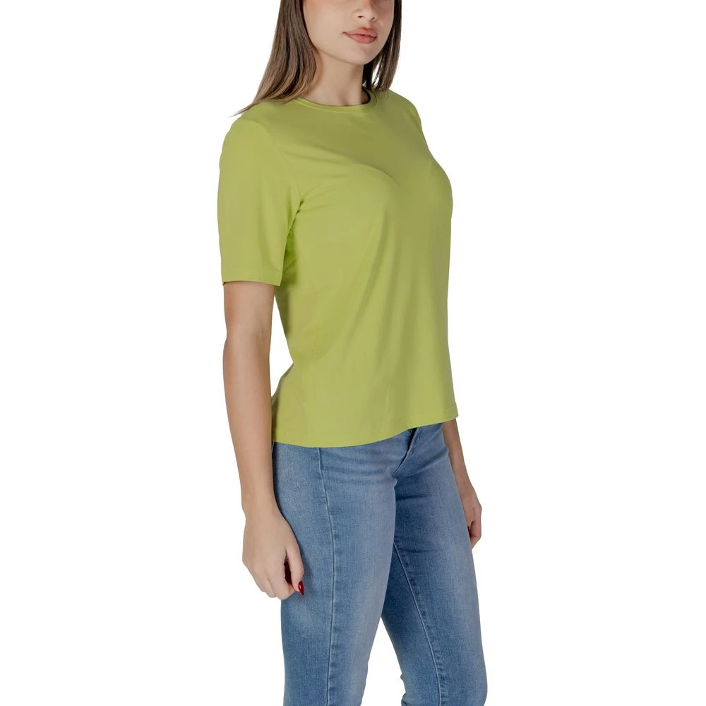 b.Young Groene Katoenen Tops & T-shirt Green Dames