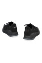 low-top-sneakers-met-suede-inzetstukken
