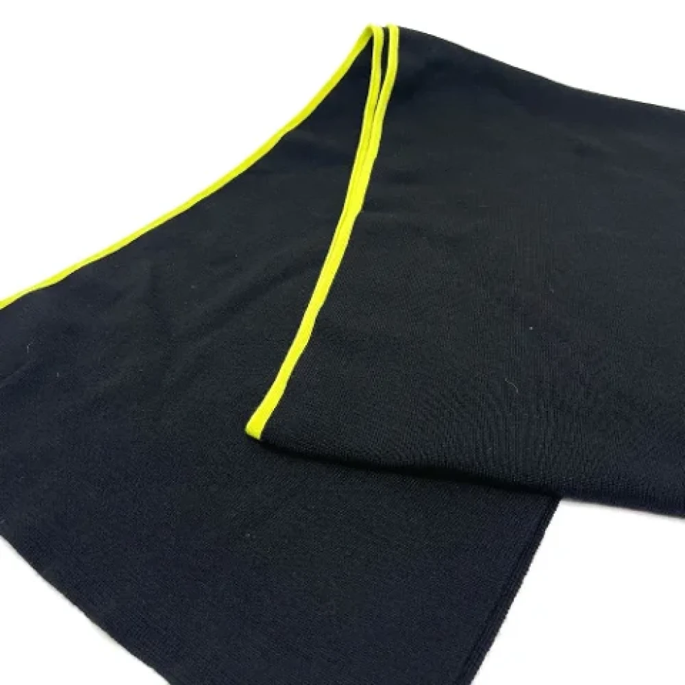 Chanel Vintage Pre-owned Cashmere scarves Black Dames