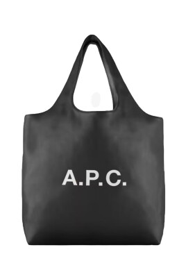 sacs-noirs-pour-des-tenues-elegantes