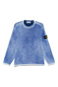 pull-bleu-avec-badge