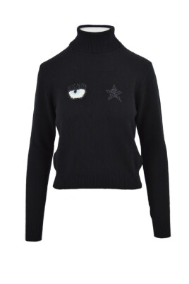 turtleneck