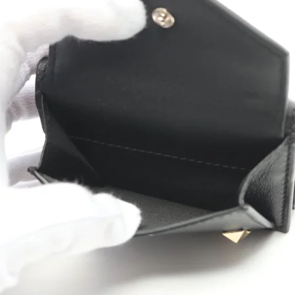 Valentino Vintage Pre-owned Leather wallets Black Dames