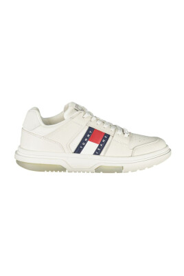white-leather-sneaker