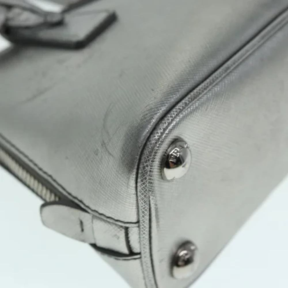 Prada Vintage Pre-owned Leather prada-bags Gray Dames