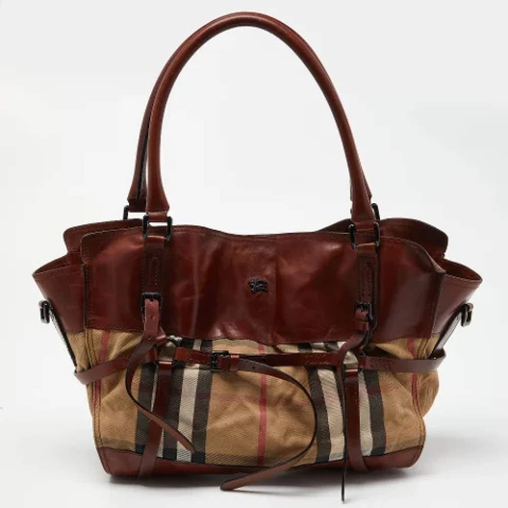 Burberry Vintage Pre-owned Canvas shoulder-bags Brown Dames