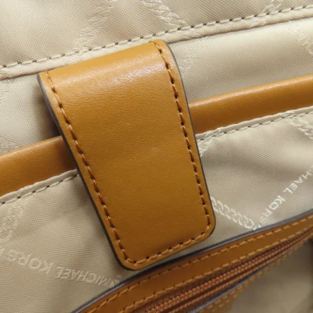 Michael Kors Pre-owned Plastic totes White Dames