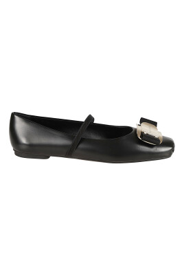 black-flat-shoes-zina