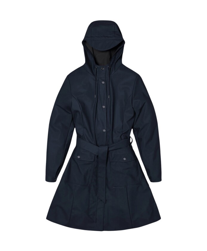 curve-w-trenchcoat