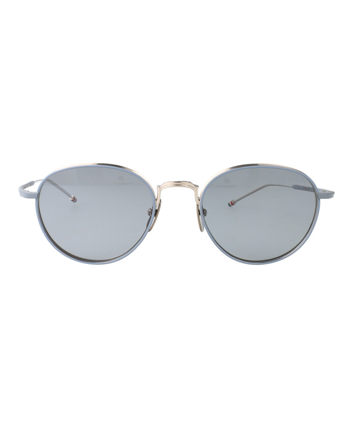 lunettes-de-soleil-elegantes-pour-un-style-eleve