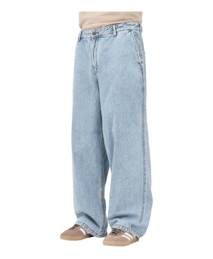 jean-denim-classique-et-decontracte
