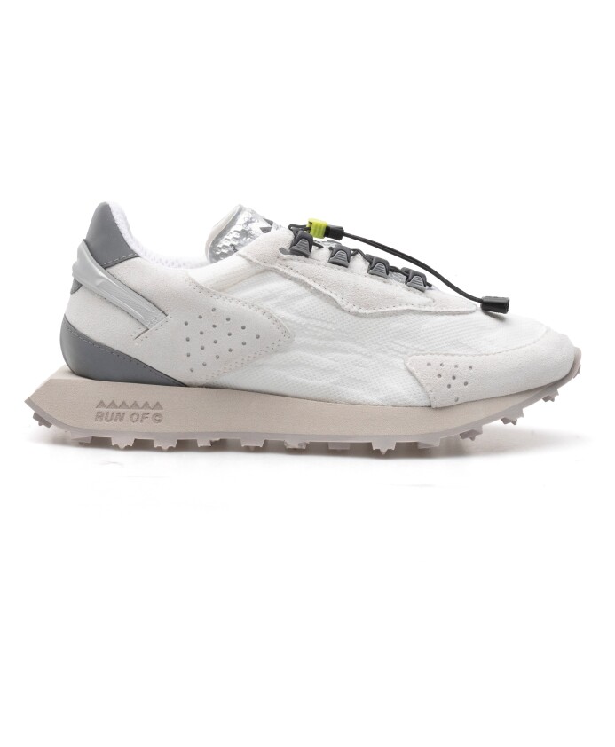 sneaker-saturn-w