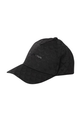 patterned-baseball-cap-for-casual-style