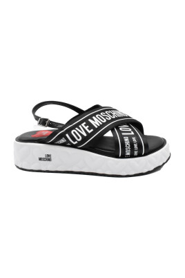 stylish-summer-sandals-for-women