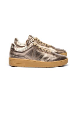 sneaker-en-cuir-style-tennis-vintage