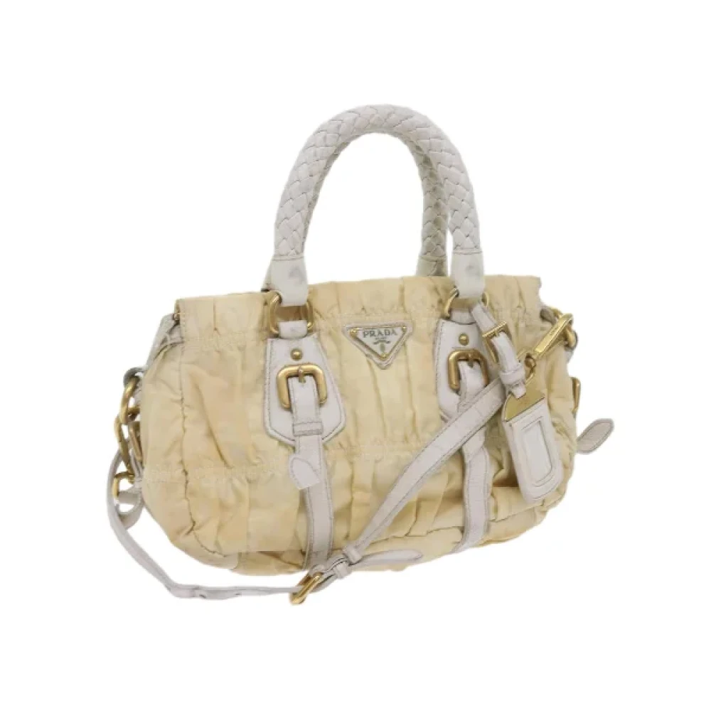 Prada Vintage Pre-owned Nylon handbags Beige Dames