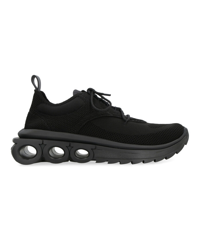baskets-de-course-en-cuir-avec-semelle-gancini