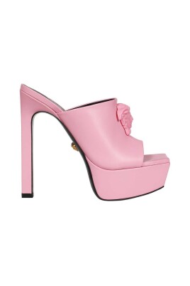mules-en-cuir-avec-detail-logo