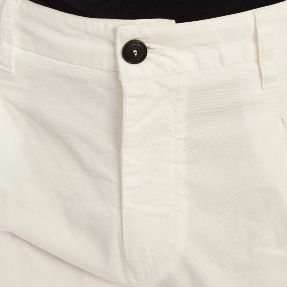 Emporio Armani Moderne Tapered Chino Broek White Heren