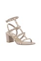 rockstud-sandalen