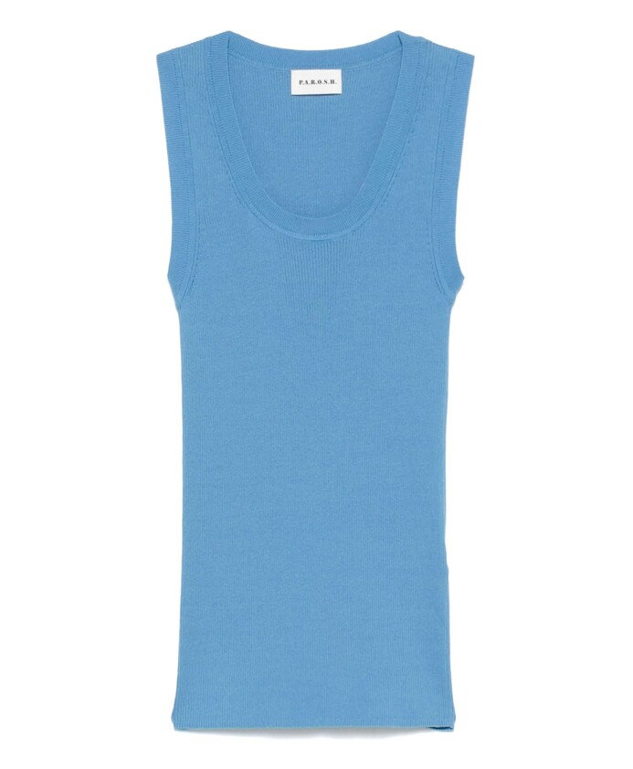 tops-bleus-pour-un-look-elegant