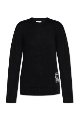 pull-en-laine-avec-ecusson-logo