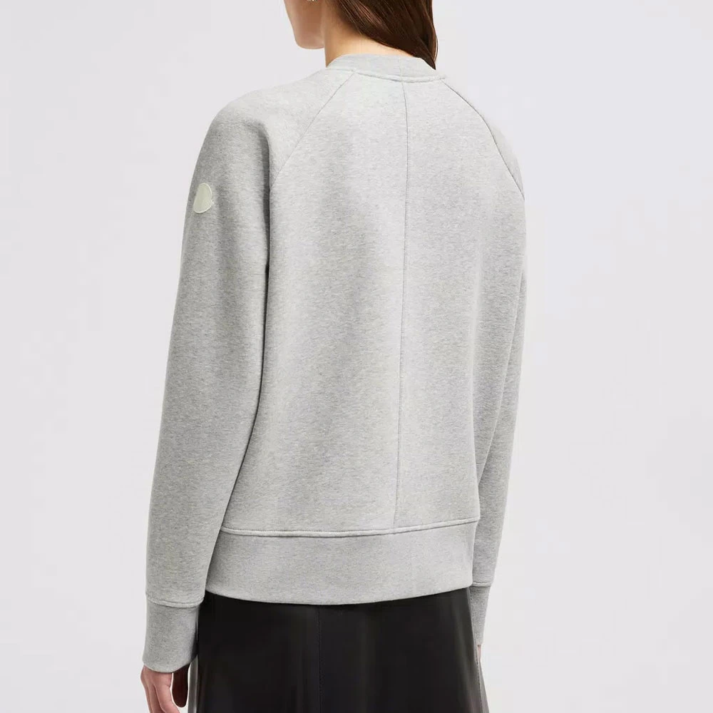 Moncler Geborduurde Sweatshirt met Elegante Schouderdetails Gray Dames