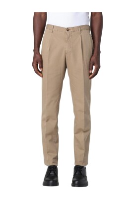 beige-pleated-cotton-chinos