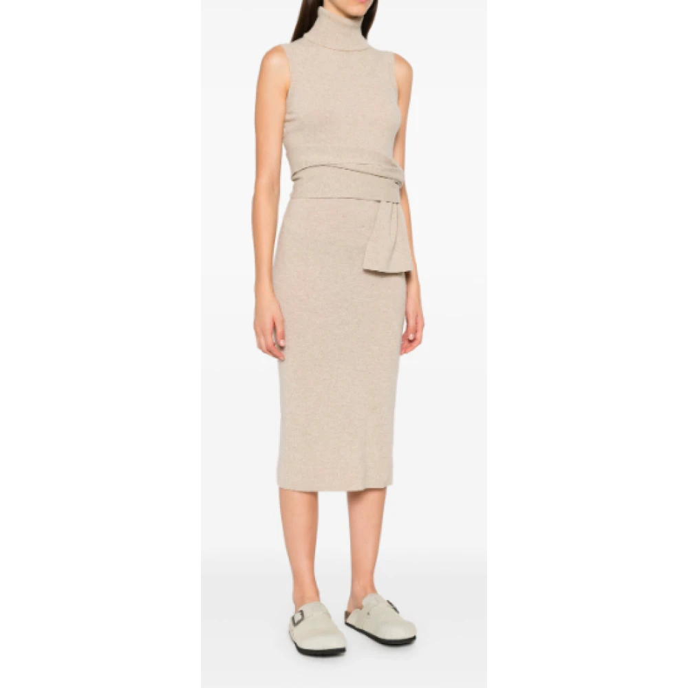 MM6 Maison Margiela Oat Midi Jurk Stijlvol en Elegant Beige Dames