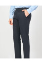 robe-bleue-slim-fit-style-classique